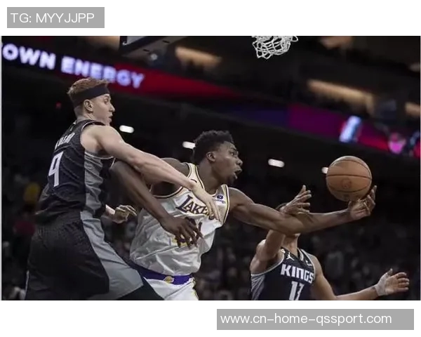 托布短暂出场却高效表现13分钟内砍下14分6篮板2盖帽展现实力