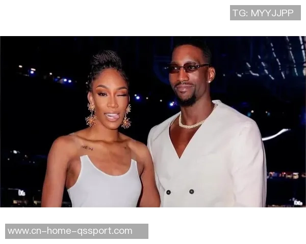 阿德巴约称赞阿贾与比尔拉塞尔相提并论展现其伟大成就