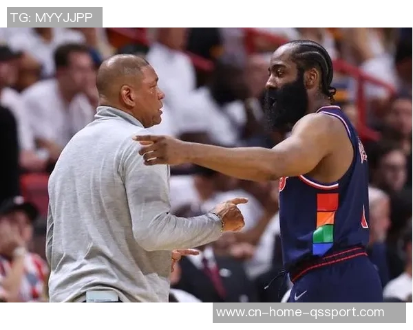 船记：哈登加盟雄鹿面临里弗斯挑战快船有意与森林狼达成交易